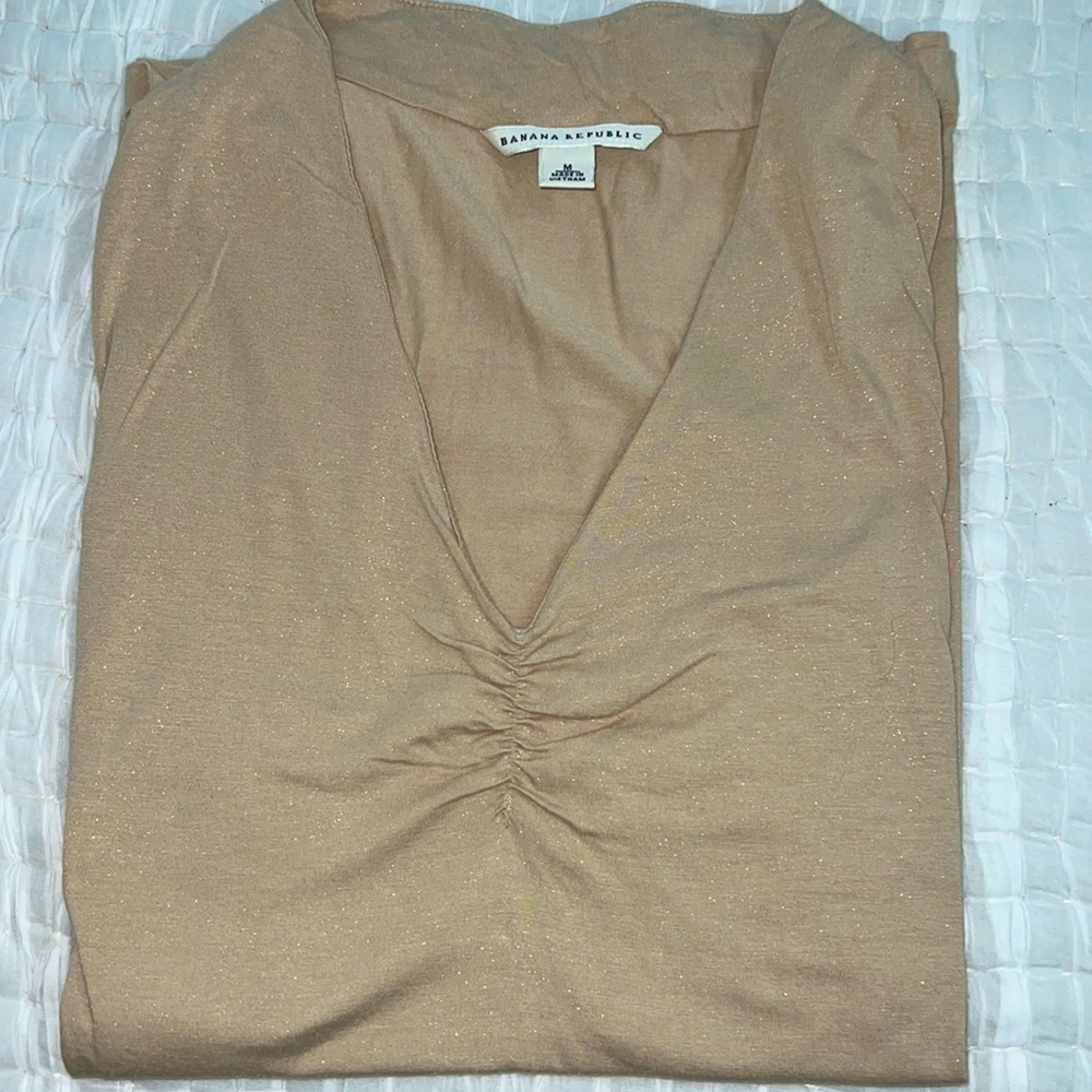 Banana Republic Slight Shimmer, Tan V Neck Jersy Knit Tee/Top , MED